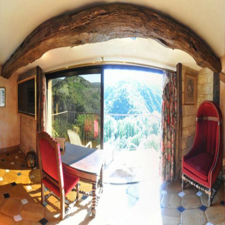 Chateau Hotel La Vignette Haute Auribeau-sur-Siagne Exterior photo