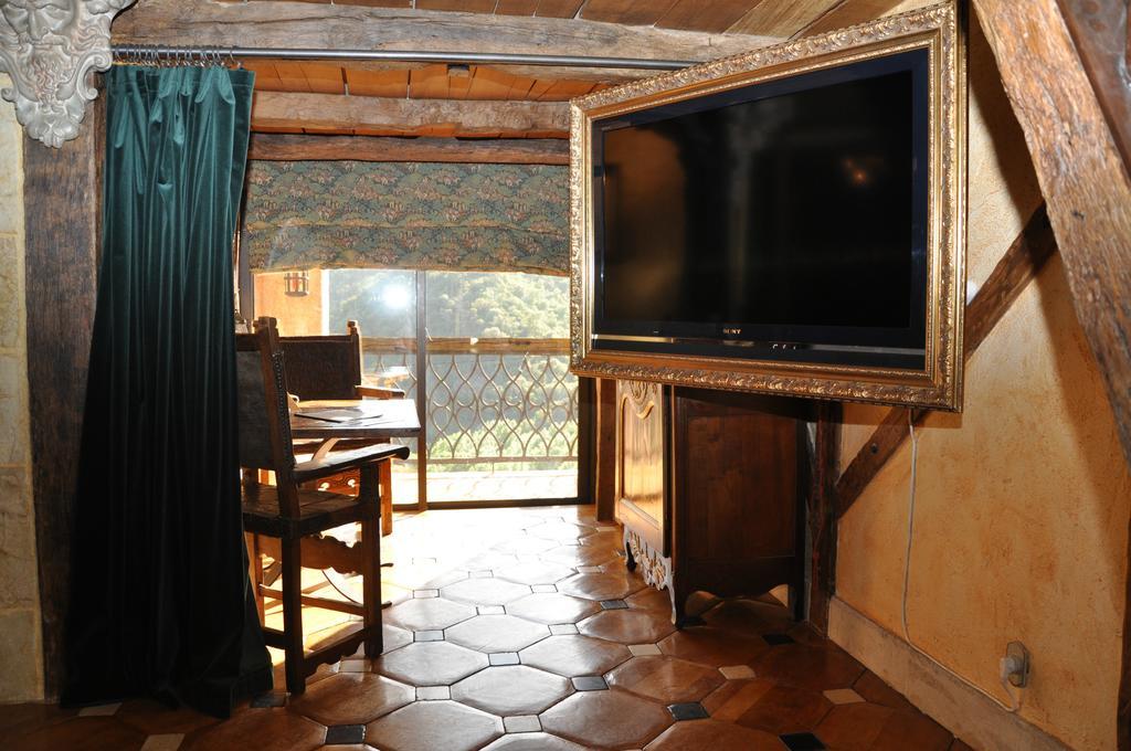 Chateau Hotel La Vignette Haute Auribeau-sur-Siagne Room photo